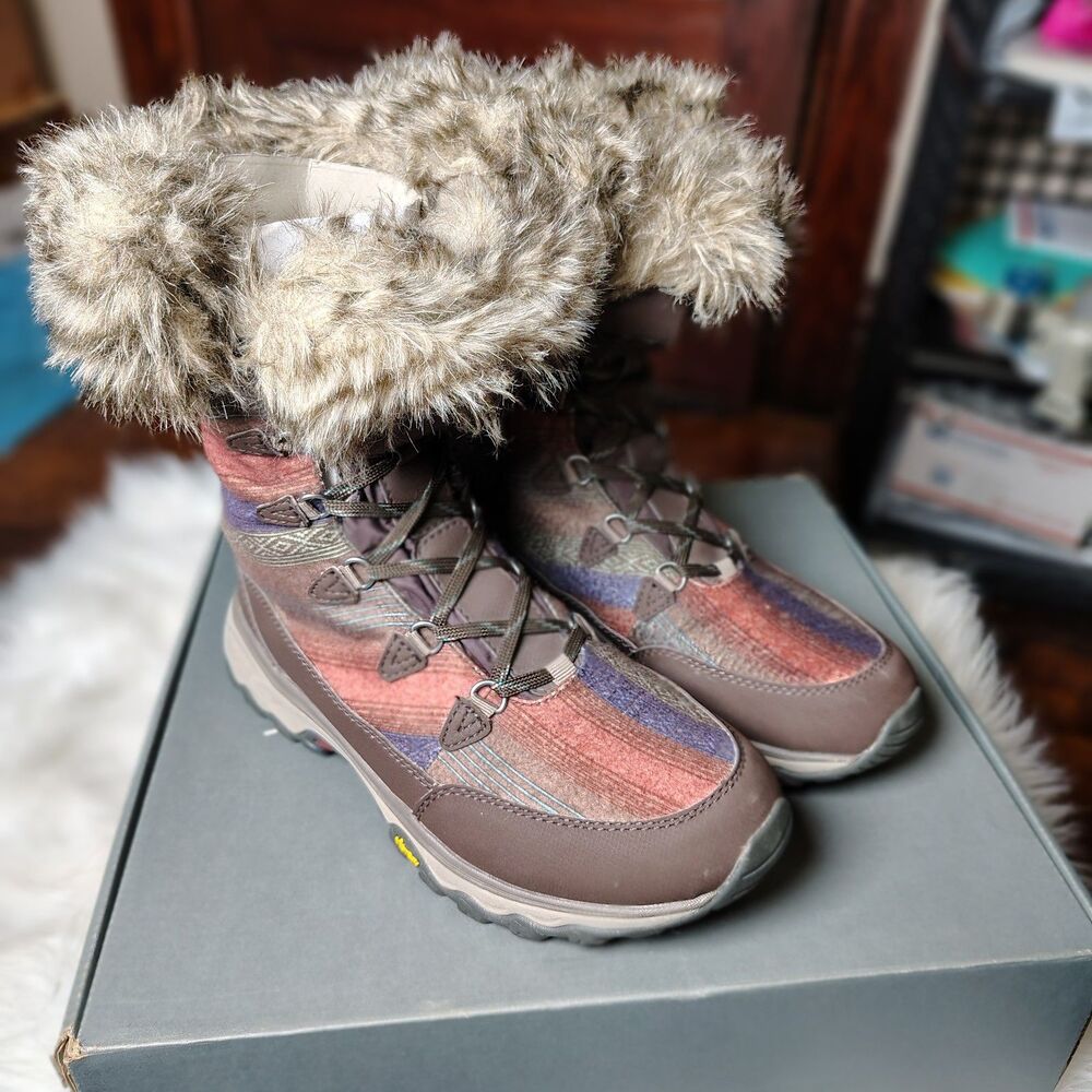 Eddie Bauer Winter Boots Womens 9.5 Brown Faux Fur Thermafill Vibram 0002-266